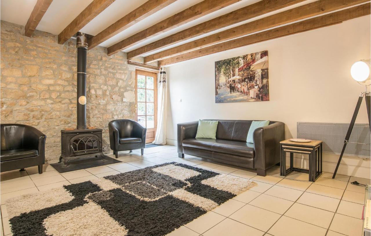 Lovely Home In Nanclars With Kitchen Eksteriør billede
